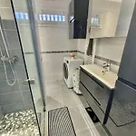 Bel Avec Piscine Et Tennis A - Fr-1-816-29 * Bormes-les-Mimosas