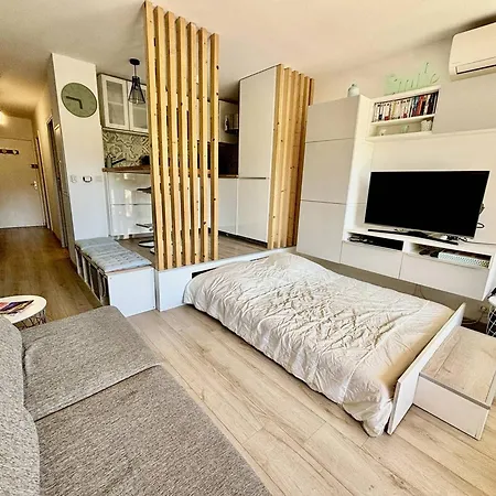 Bel Avec Piscine Et Tennis A - Fr-1-816-29 Apartment